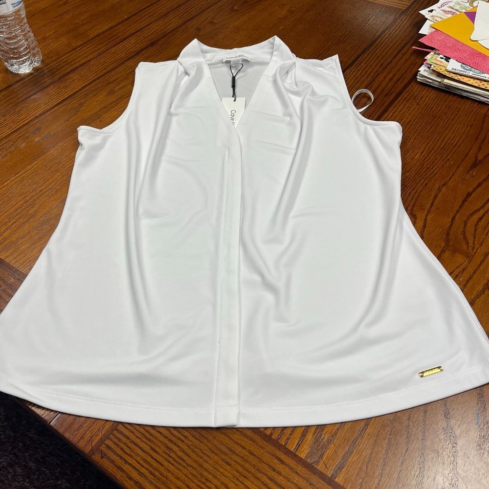 NWT White Calvin Klein sleeveless blouse / tank